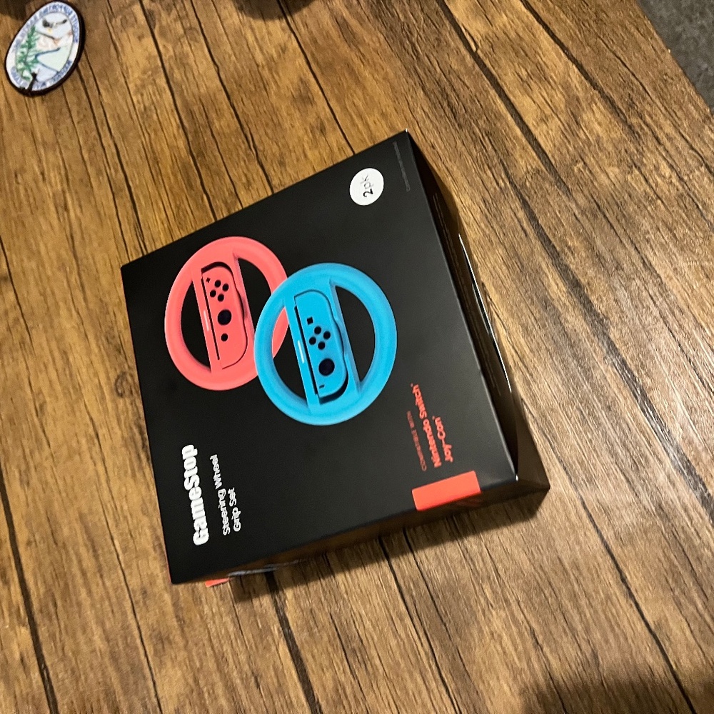 Nintendo switch Mariokart deluxe included - Picture 5 of 5